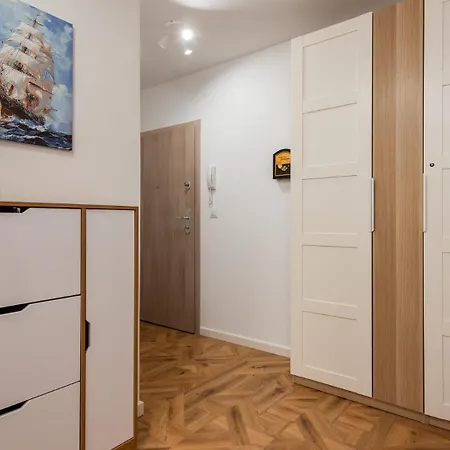 דירה Flatbook Trimare Z Basenem, Sauna, Bilardem I Parkingiem שטוטובו
