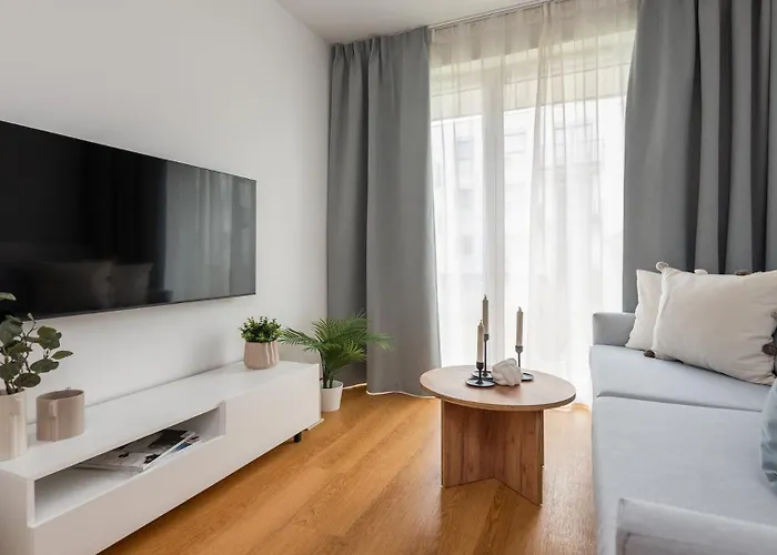 Flatbook - Trimare Ii Z Bilardem I Parkingiem *