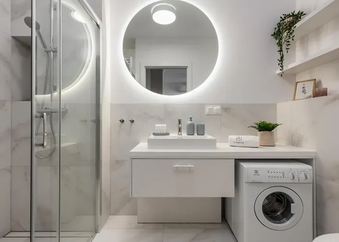 Flatbook - Trimare Ii Z Bilardem I Parkingiem Lägenhet