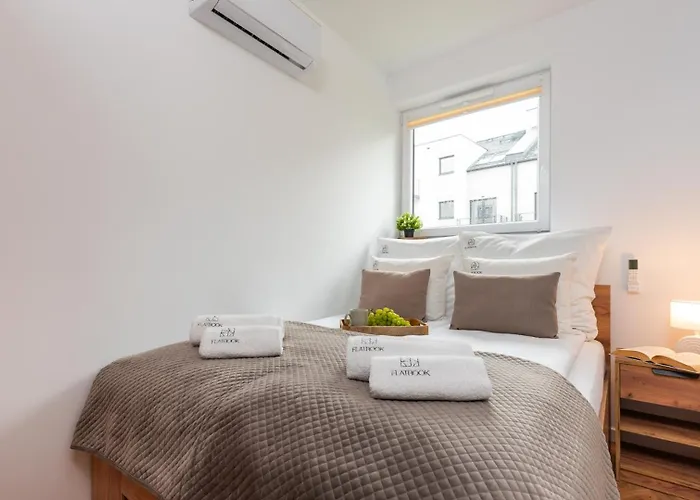 Flatbook - Trimare Ii Z Bilardem I Parkingiem *