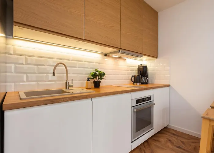 Flatbook - Trimare Ii Z Bilardem I Parkingiem Lägenhet Sztutowo